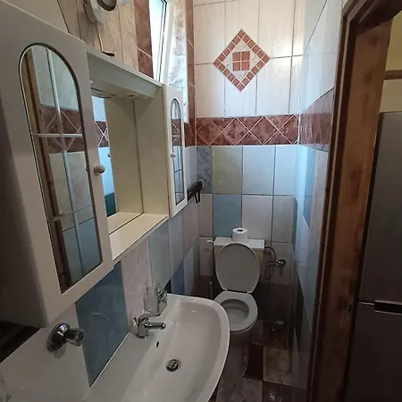 Retfoeldi Apartamento *