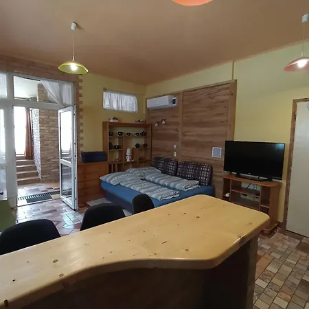 Retfoldi Apartman Zamárdi