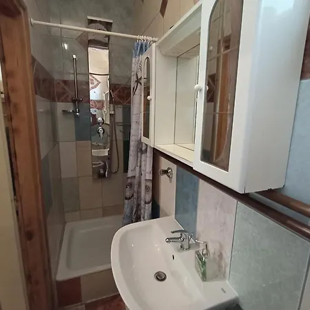 Retfoldi Apartman * Zamárdi