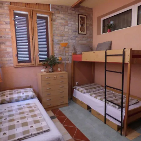 Retfoldi Apartman Apartment *