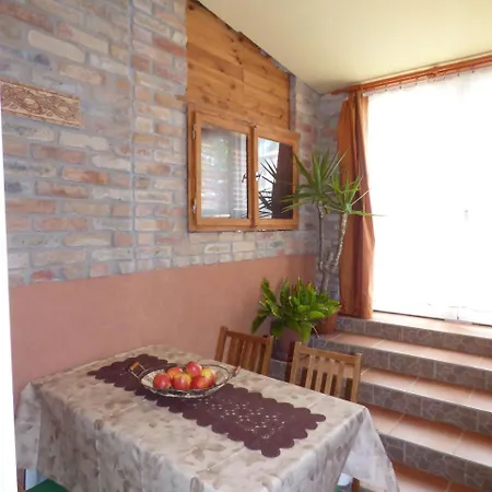 Retfoldi Apartman Zamárdi